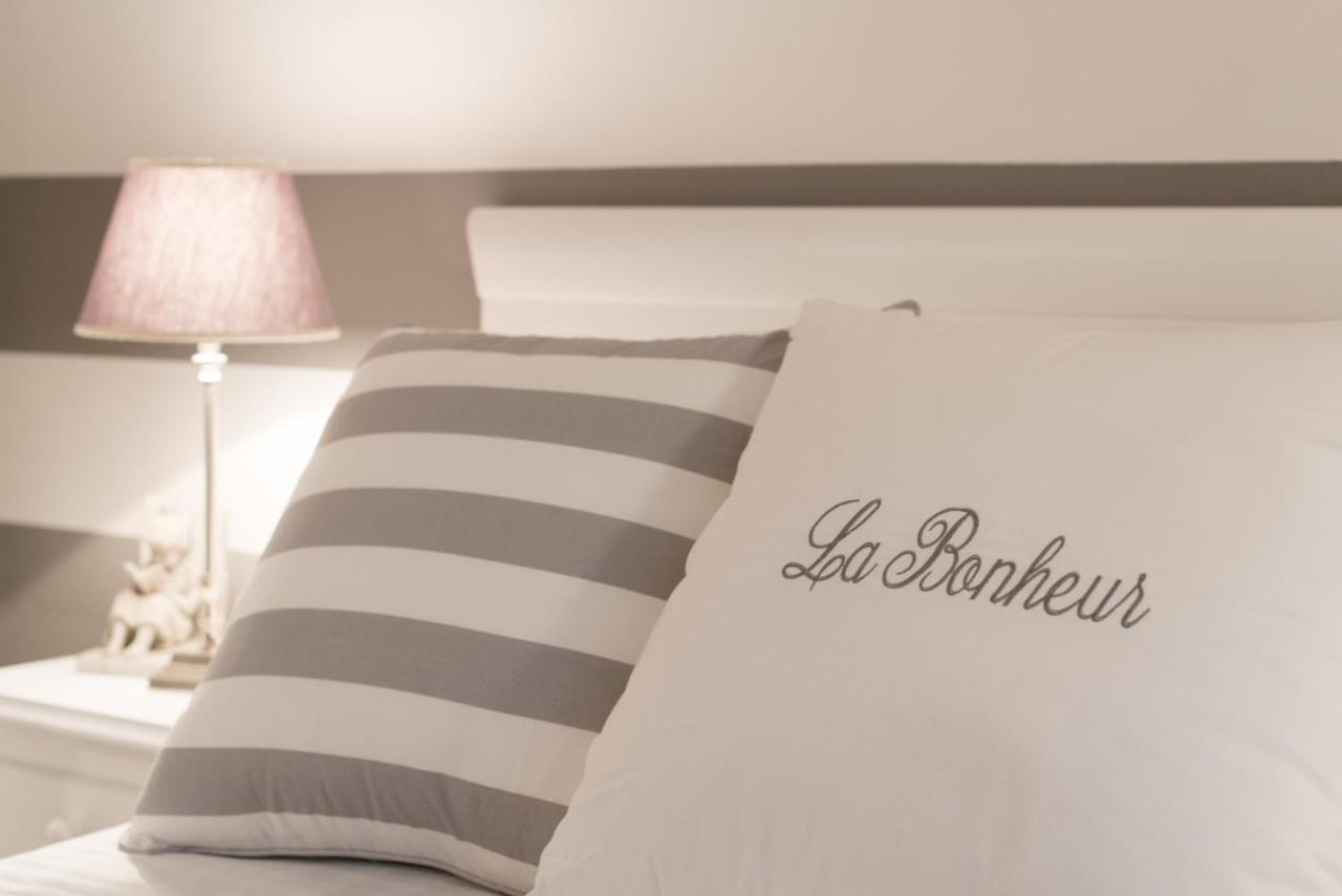 La Bonheur, Terre Marine
